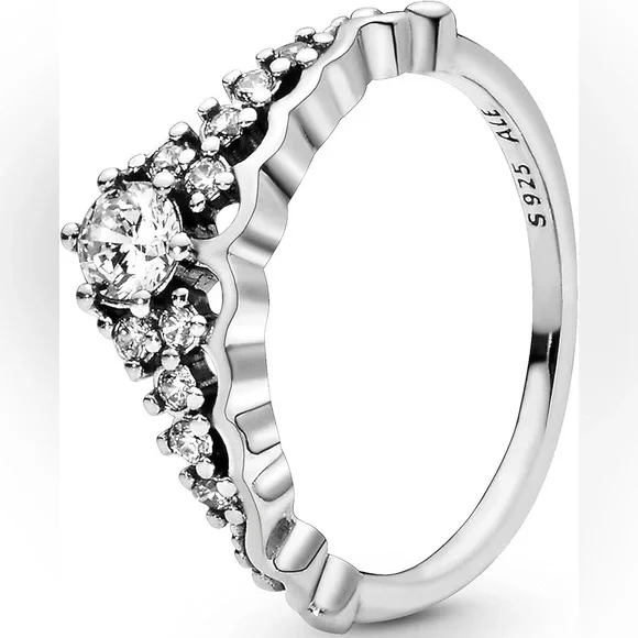 Pandora Fairytale Tiara Ring - Picture 4 of 6